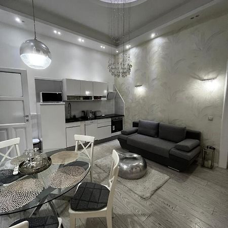 White Luxury Apartment Budapest Kültér fotó